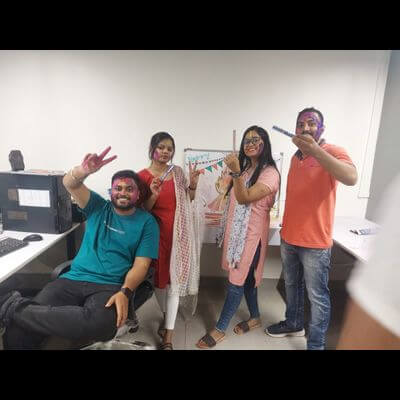 Holi celebration at Aaravinfotech - Screenshot 2